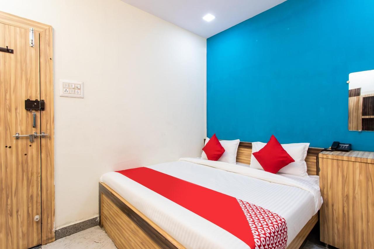 Oyo 24196 Hotel Shreenath Palace Ujjain Eksteriør bilde