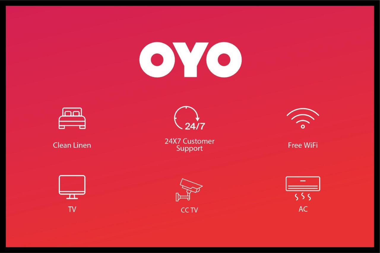 Oyo 24196 Hotel Shreenath Palace Ujjain Eksteriør bilde